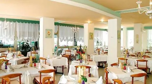 Hotel La Brezza Frontemare Lido di Jesolo Italy
