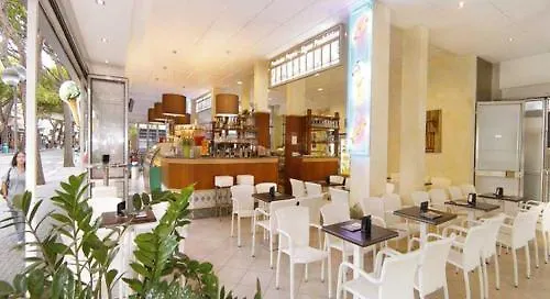 Hotel La Brezza Frontemare Lido di Jesolo 3*,  Italy