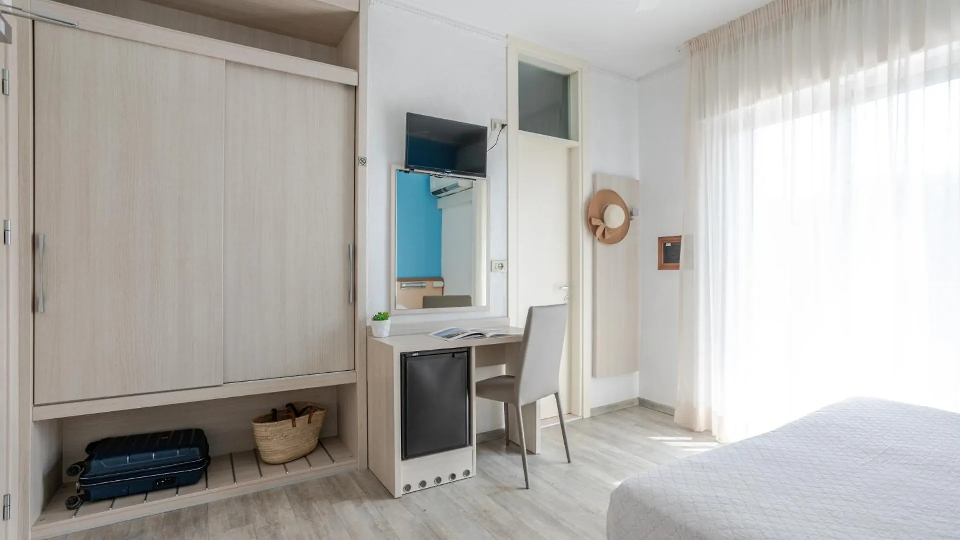 Hotel La Brezza Frontemare Lido di Jesolo