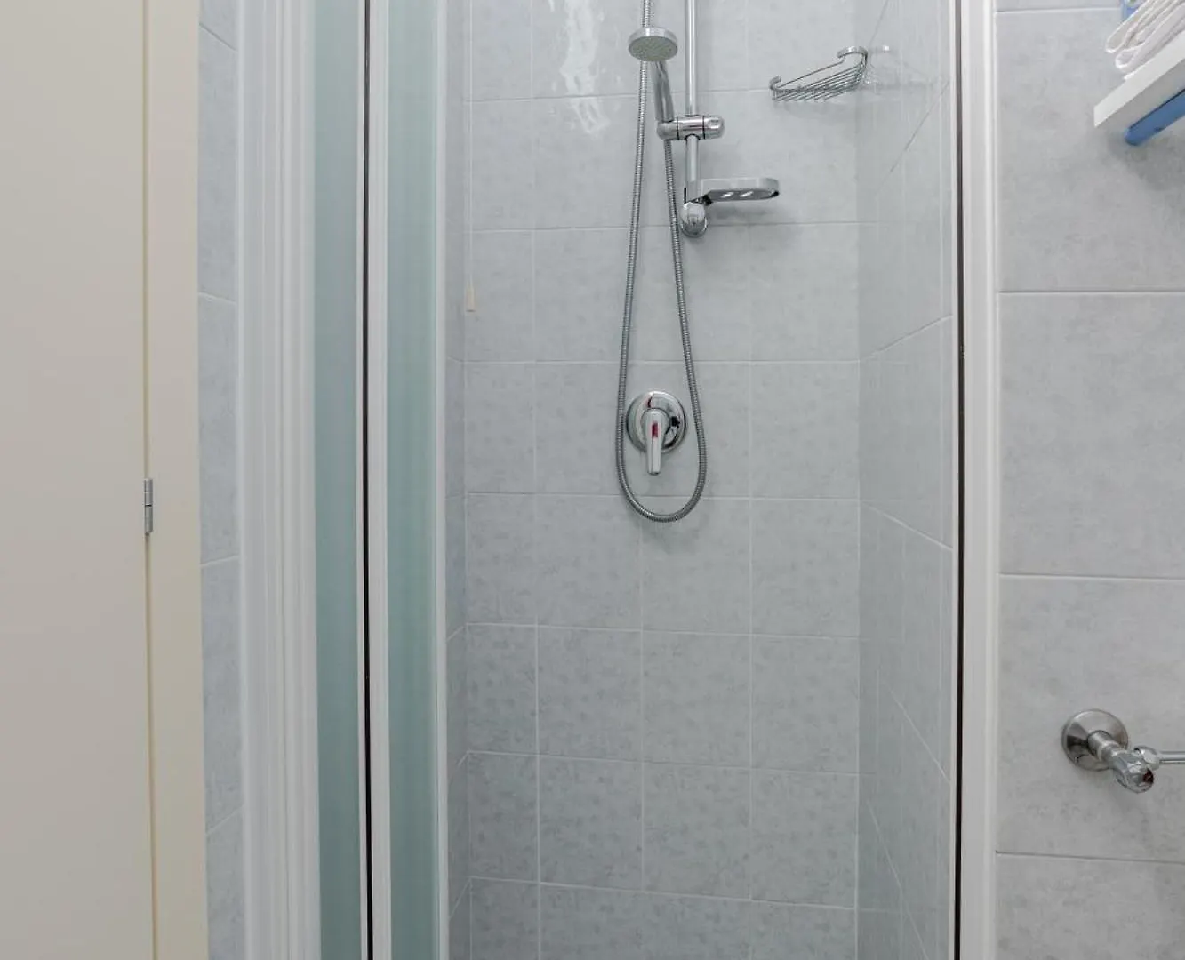 Hotel La Brezza Frontemare Lido di Jesolo 3*,  Italy