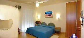 Hotel La Brezza Frontemare Lido di Jesolo