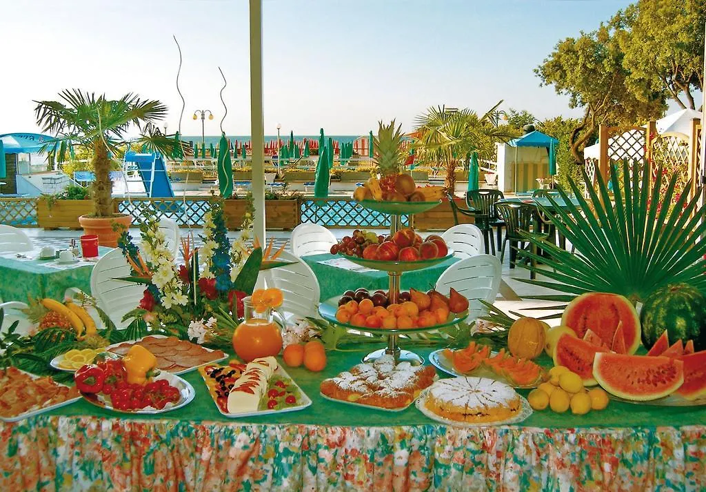 Hotel La Brezza Frontemare Lido di Jesolo 3*,  Italy