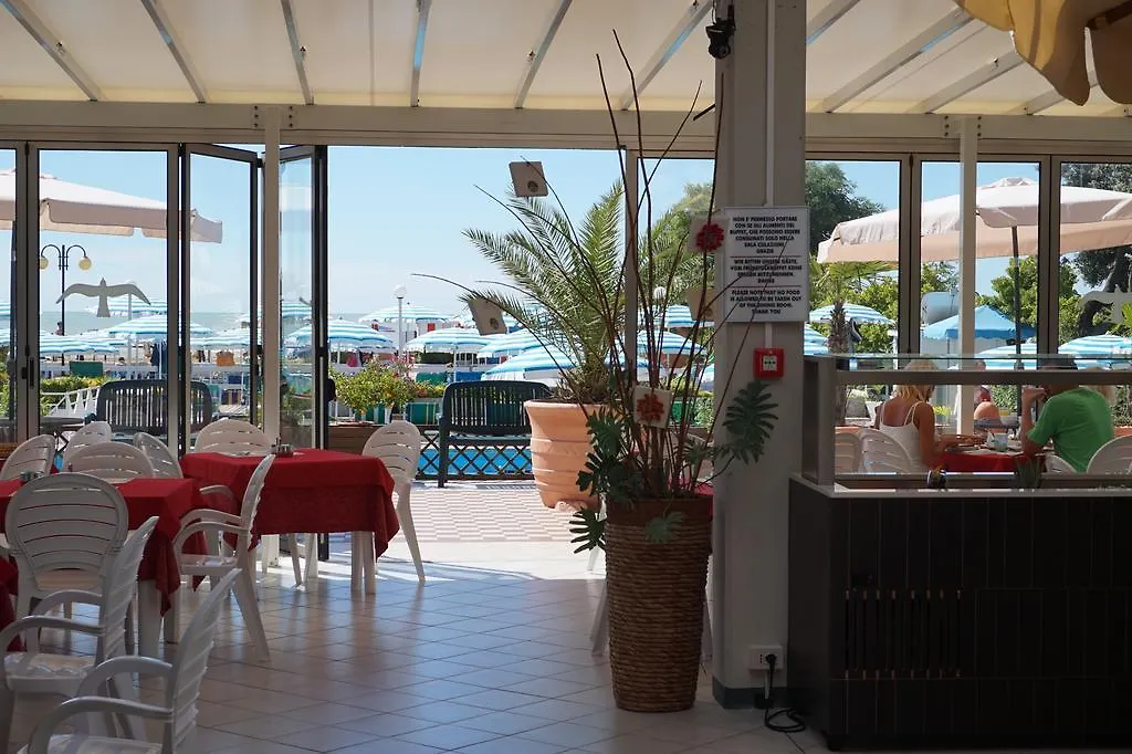 Hotel La Brezza Frontemare Lido di Jesolo