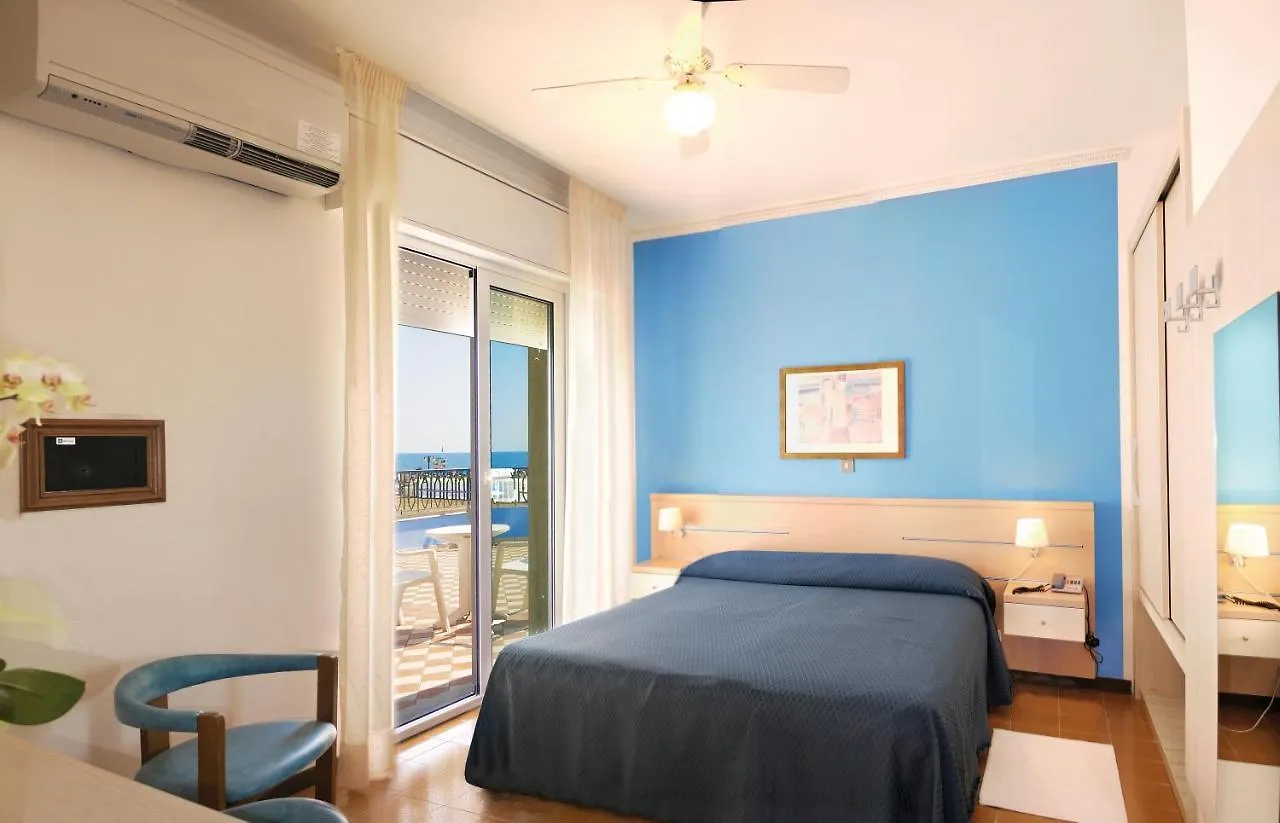 Hotel La Brezza Frontemare Lido di Jesolo Itálie