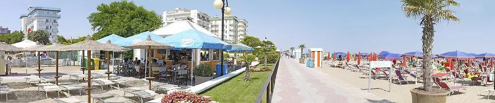 Hotel La Brezza Frontemare Lido di Jesolo