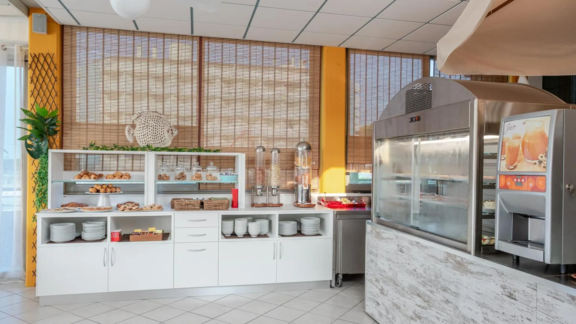 Hotel La Brezza Frontemare Lido di Jesolo
