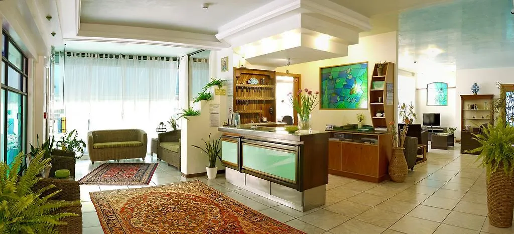Hotel La Brezza Frontemare Lido di Jesolo